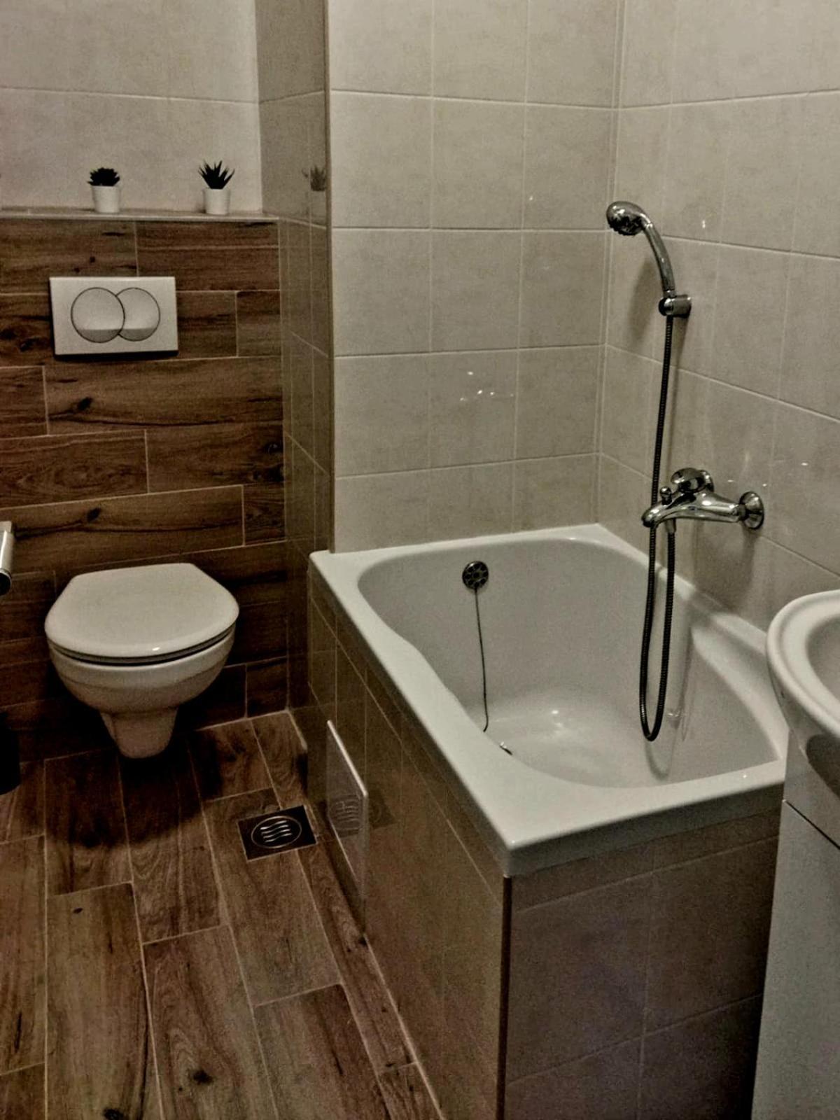 Teta Lidia Apartment Krilo Luaran gambar